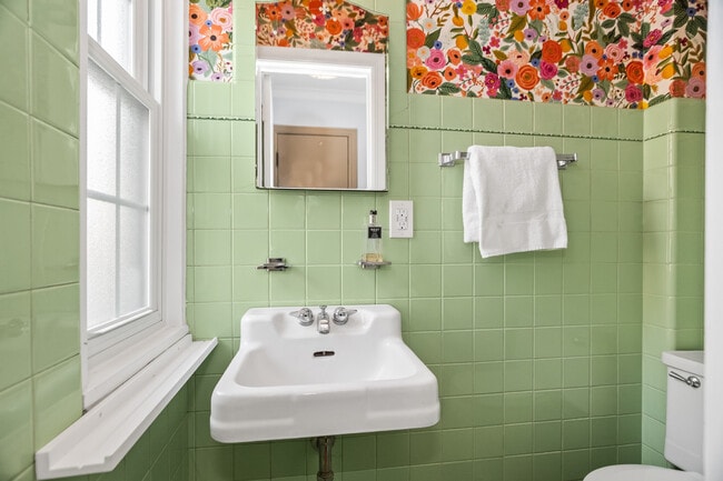 Foto del edificio - 1407 N Harlem Ave