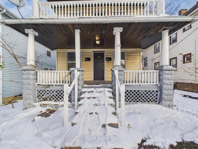 Foto del edificio - 2997 E 128th St