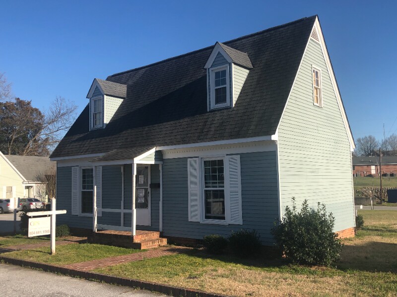 Building Photo - 4 Laurensville Ln