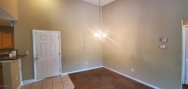 Foto del edificio - 3671 Kirkpatrick Cir