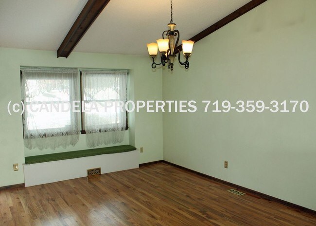 Building Photo - 4 BEDROOM IN NORTHEAST COS