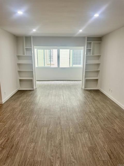 Foto del edificio - 7224 Hillside Ave