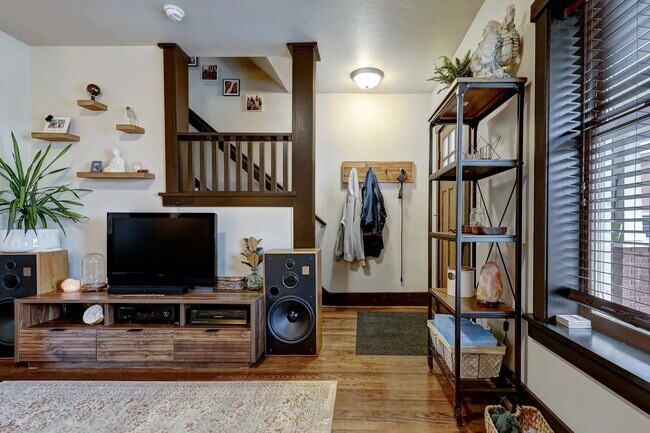 Foto del edificio - 658 S 26th Ave