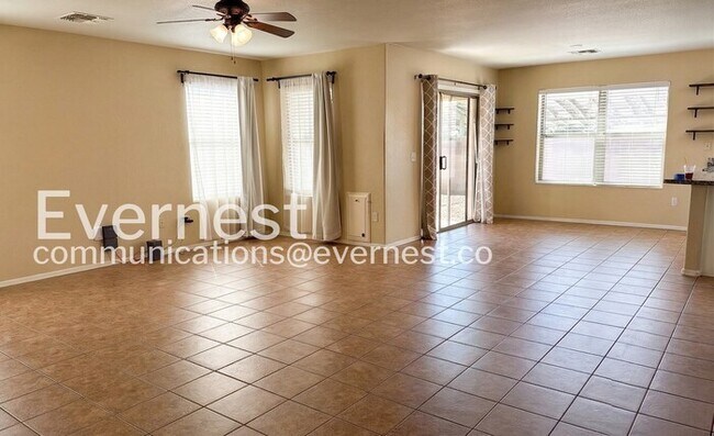 Foto del edificio - 17009 W Marconi Ave