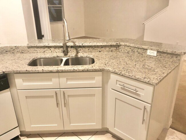 Foto del edificio - Maitland - 2 Bedroom, 2 Bathroom - $1,845.00