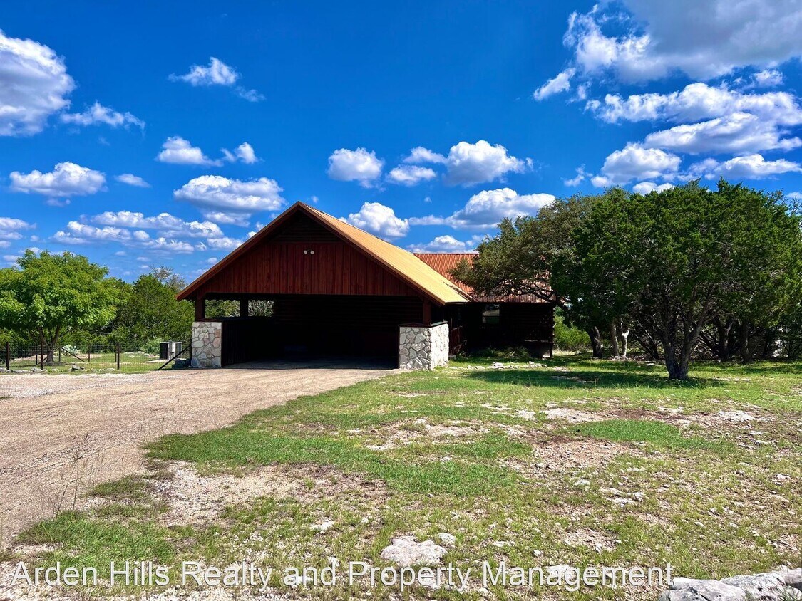 Primary Photo - 3 br, 2 bath House - 59 Lost Valley