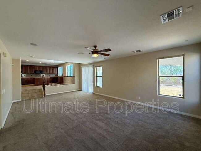 Foto del edificio - 25806 N 50th Glen