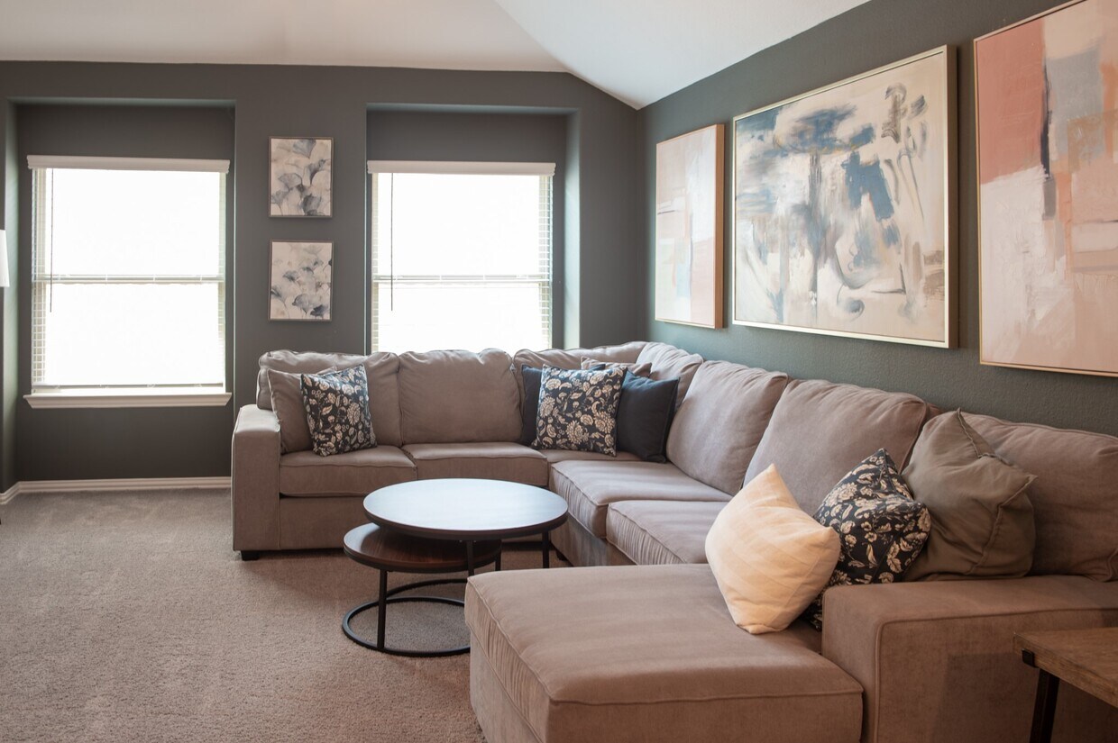 Foto principal - 246 Crest Sights Dr