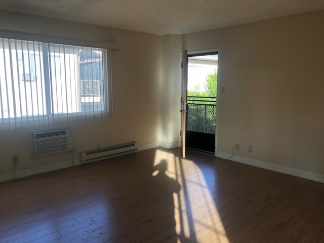 Living Room - 6438 Mammoth Ave