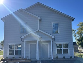 Building Photo - 5317 Nashville Rd Building Photo - 5317 Nashville Rd