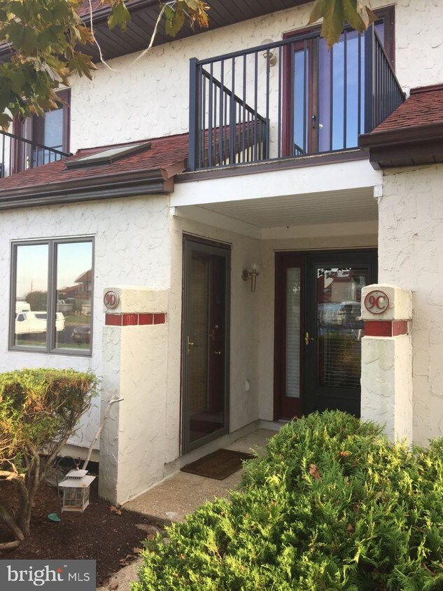 9 Queen Victoria Way, Chester, MD 21619 Apartment for Rent in Chester