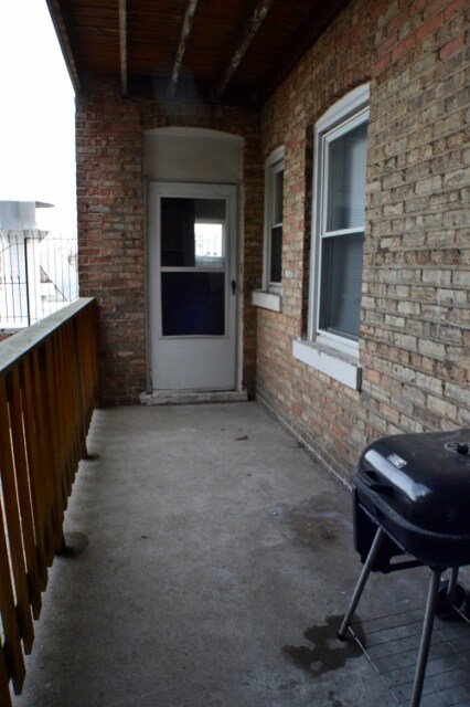 Building Photo - 2407 N Meade Ave