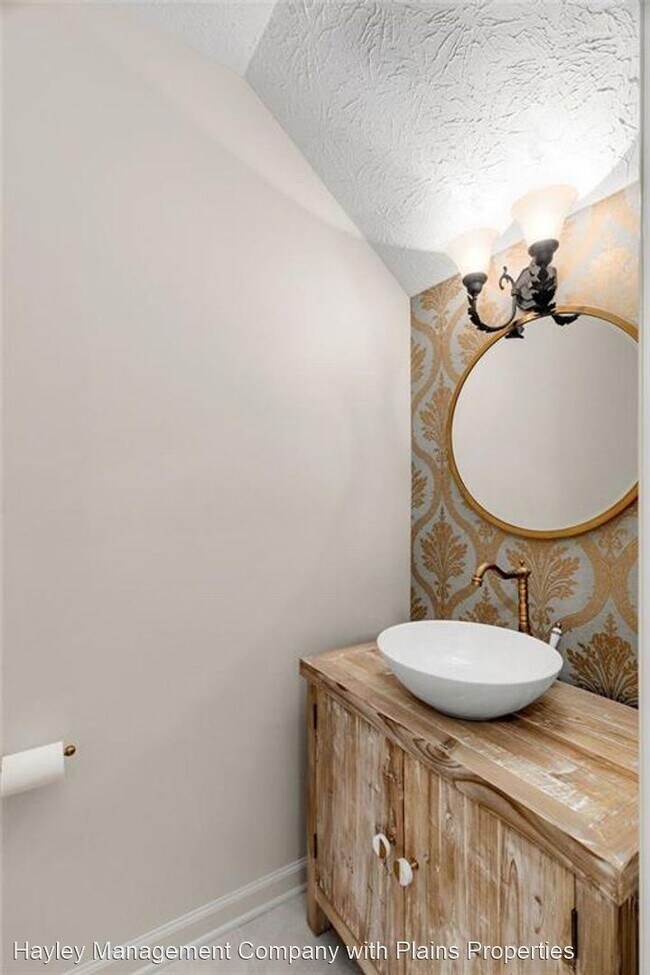 Foto del edificio - 2 br, 2.5 bath House - 1477 N Donahue Unit...