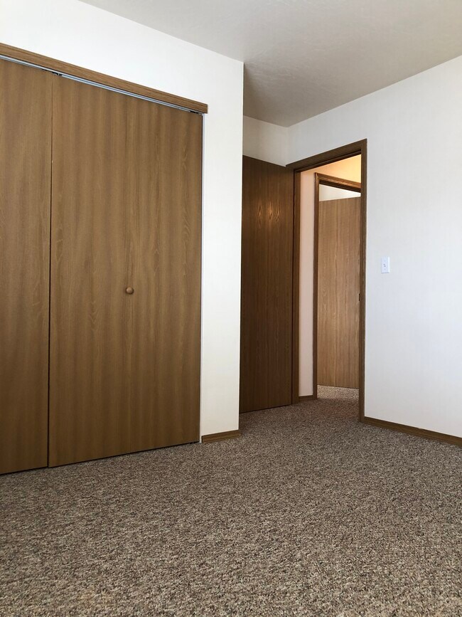 Foto del edificio - 721 Hobson Ave