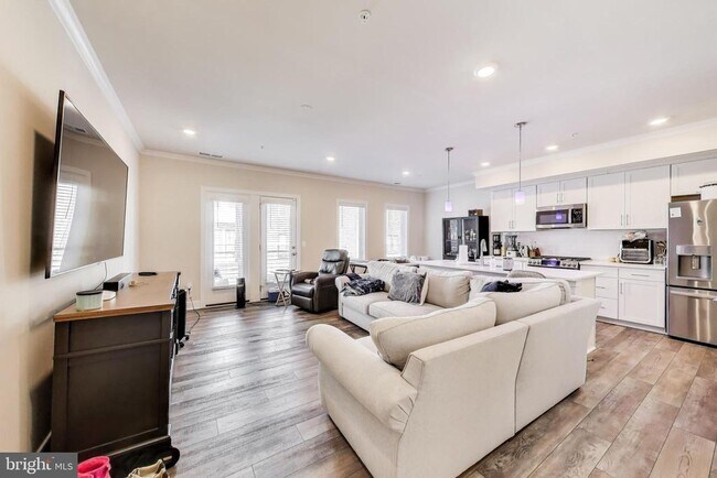 Foto del edificio - 15547 Smoke Box Way