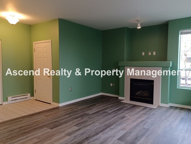 Foto del edificio - Green Living~Available Now! Ground Level/N...