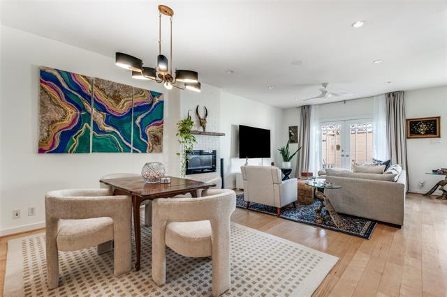 Foto del edificio - 7404 W Northwest Hwy