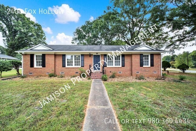 Photo - 2400 Fox Hollow Rd House