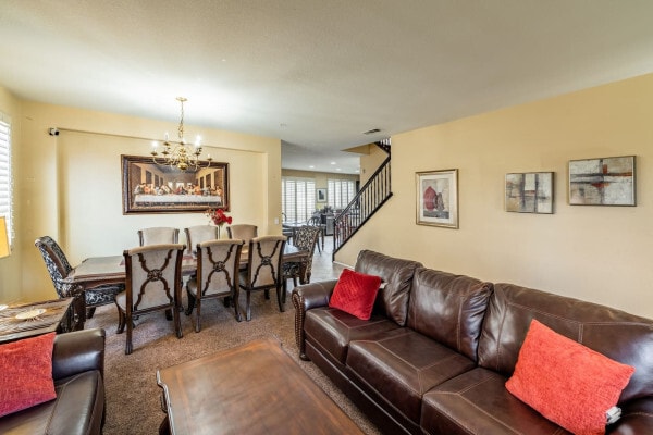 Foto del edificio - 13544 Whipple St