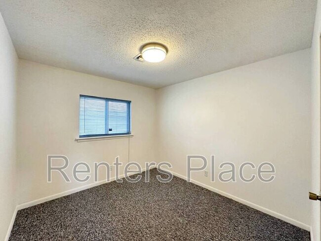 Foto del edificio - 2407 S Olympia Ave