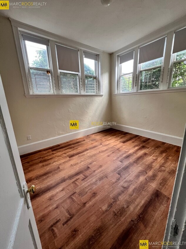 Building Photo - 90 Brainerd Rd