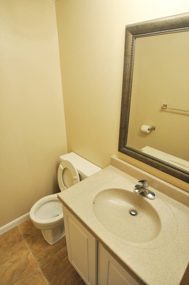 Building Photo - 1326 Palmer House Ct