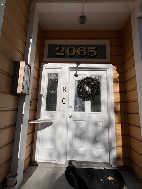 Foto del edificio - 2065 Alameda Ave