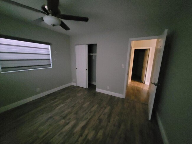 Foto del edificio - 516 NW 54th St