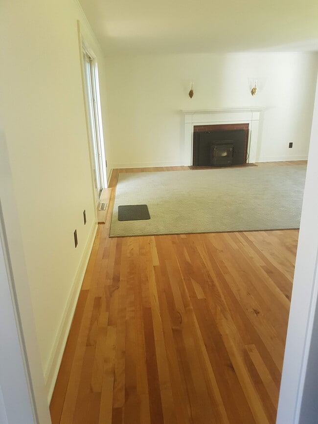 Living area one side - 53 Dummerston Station Rd