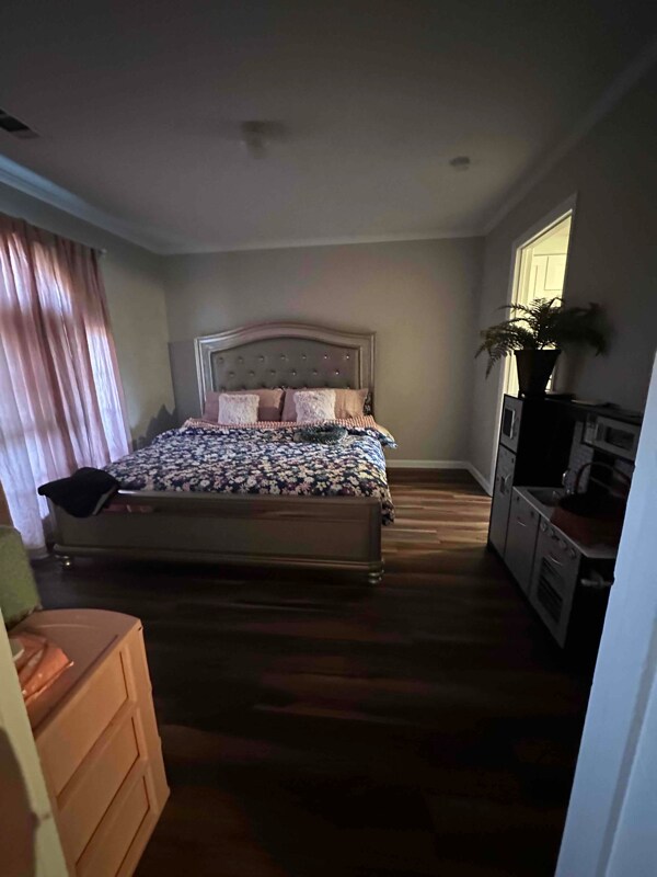Foto del edificio - 5575 Executive Way