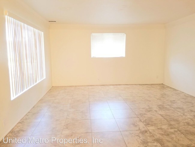 Building Photo - 3 br, 2 bath House - 6943 E. Granada Rd.