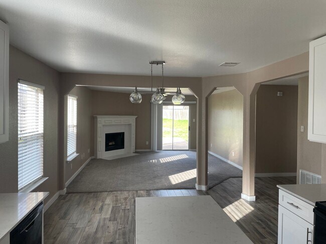 Foto del edificio - 4 BEDROOM, COMMUNITY POOL, BELTON ISD