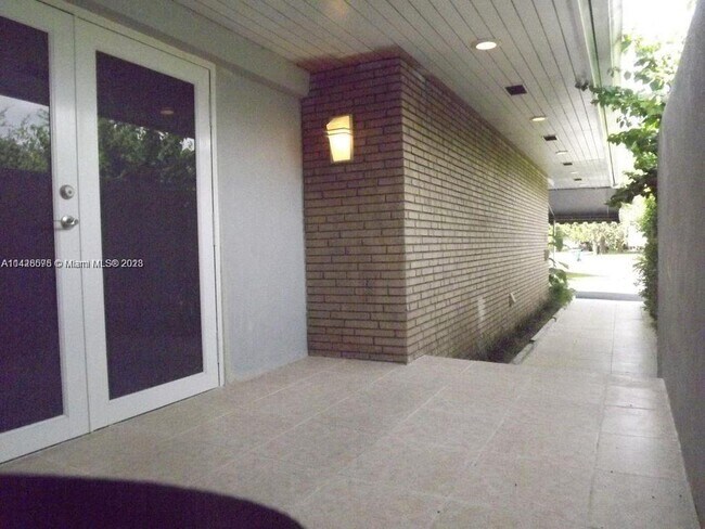 Foto del edificio - 11400 SW 81st Rd