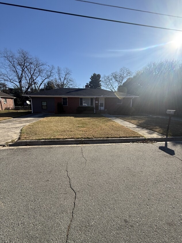 Foto principal - 405 Lamar St