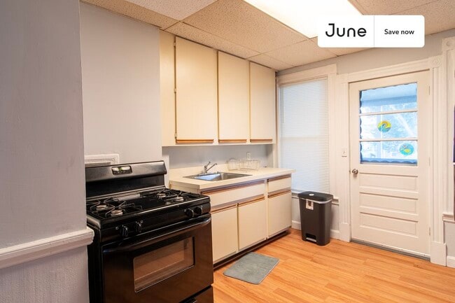 Photo - 6 7th St Apartment