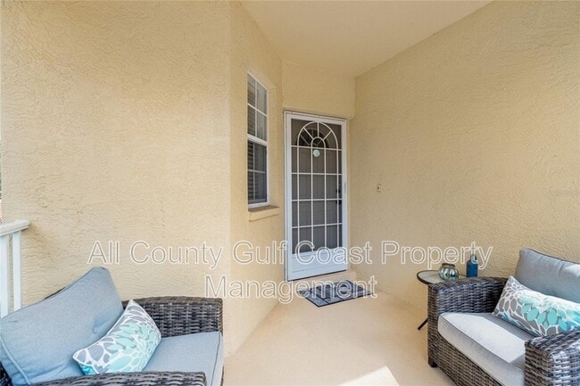Building Photo - 203 Casa Del Lago Way