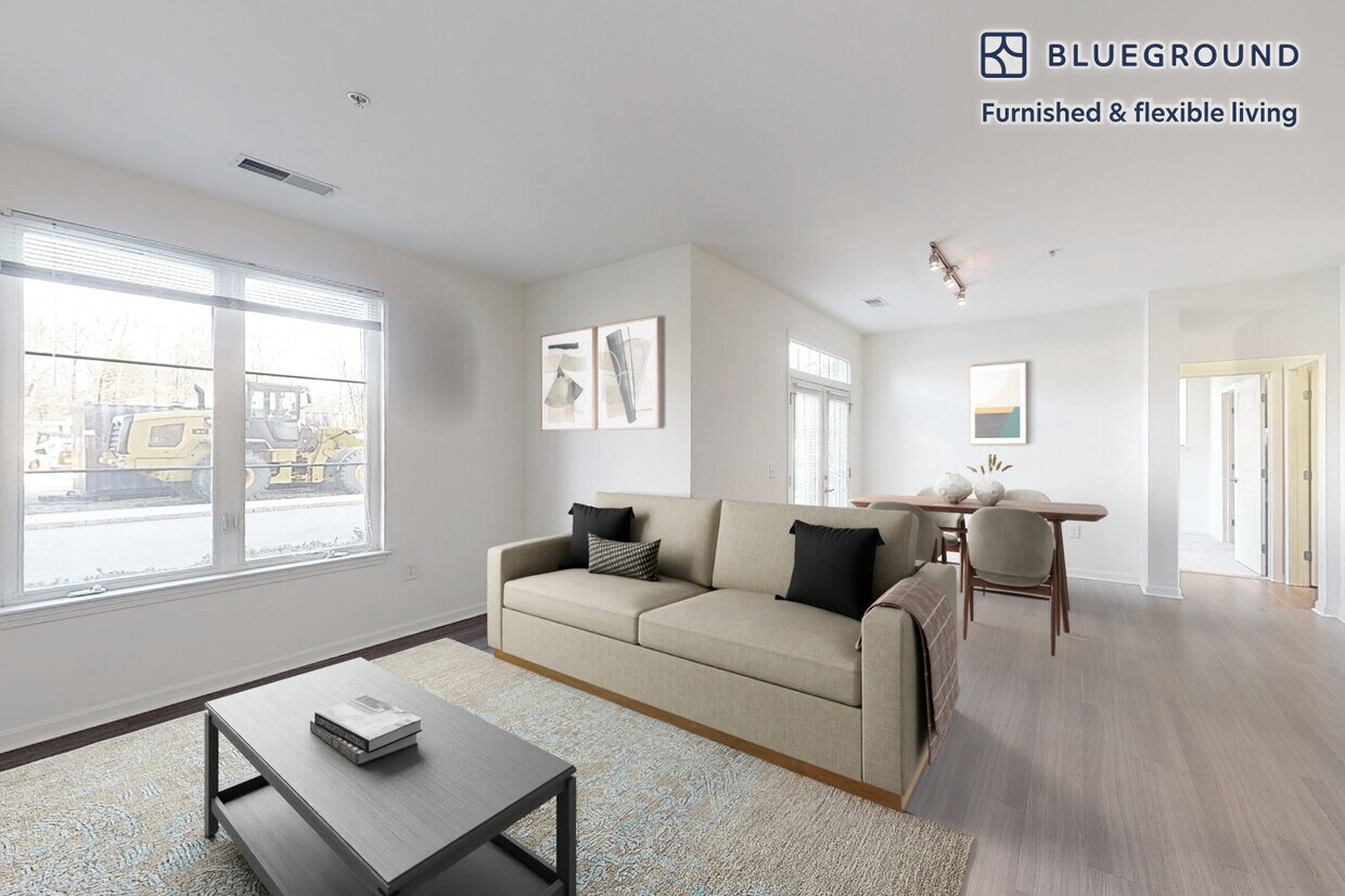 Primary Photo - 152 Shipyard Dr