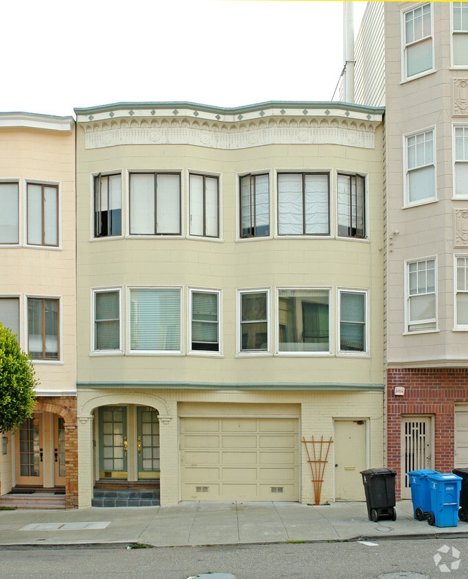 31343136 Broderick St, San Francisco, CA 94123 Apartments in San