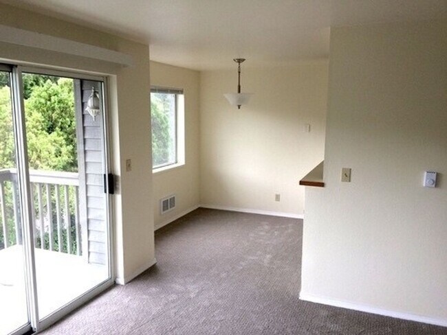 Foto del edificio - 12334 33rd Ave NE