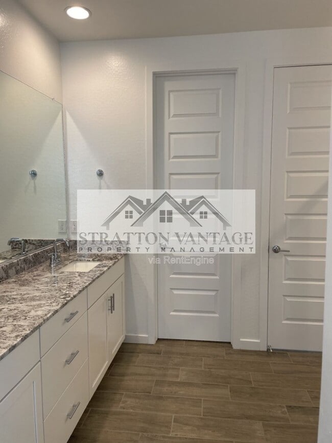 Foto del edificio - 5626 S 26th Ln