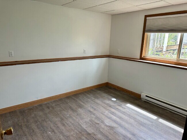 Foto del edificio - You've found it. This spacious 4-bedroom, 2-bathroom gem in Duluth's Kenwood neighborhood has a l...