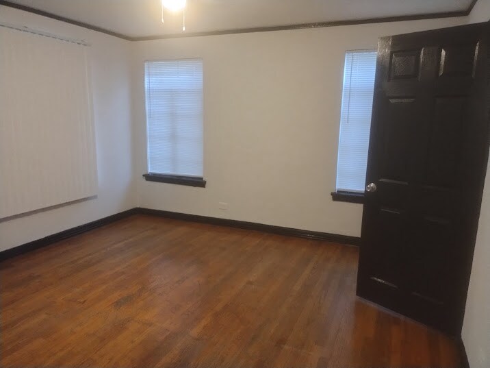 Foto del edificio - 1239 Harlandale Ave