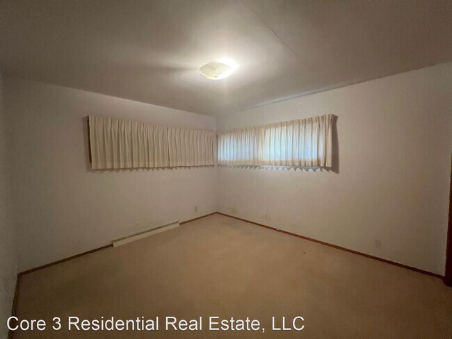 Foto del edificio - 3 br, 2 bath House - 33 Verna Dr