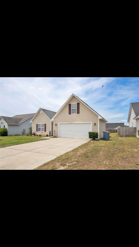 Foto del edificio - 2540 Cameron Woods Ln