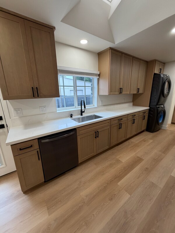 Building Photo - 363 Wisconsin Ave