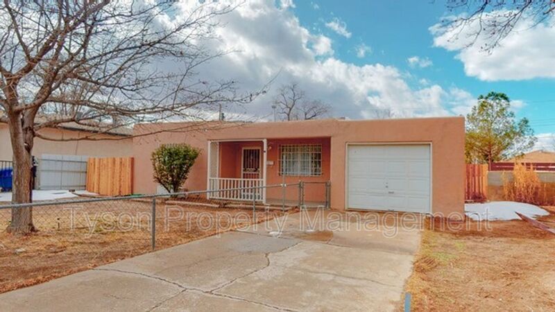 Primary Photo - 2709 Bel Air Dr NE