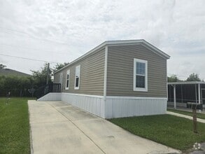 Building Photo - 83 Stebbins Dr