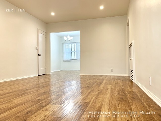 Building Photo - 2021 S Sherbourne Dr
