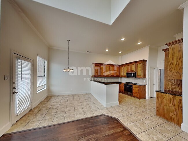 Foto del edificio - 1819 LeAnn Ln