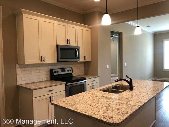Foto del edificio - 3 br, 2.5 bath House - 1704 W. Farmville Rd